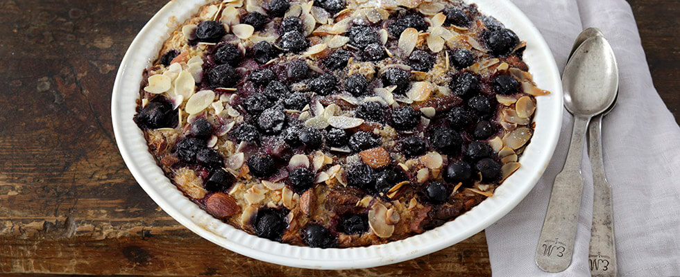 מאפה דייסת קוואקר עם פירות