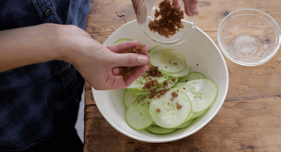 שלב 1 - כוסות תפוחים במילוי דייסת קוואקר אפויה