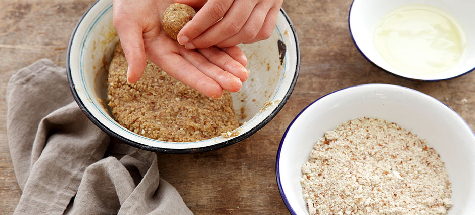 שלב שלישי - עוגיות שקדים