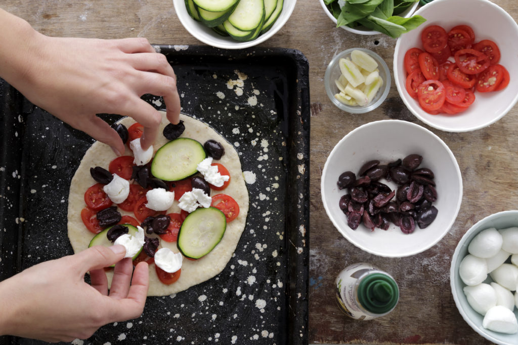 שלב רביעי - מתכון לפיצות אישיות