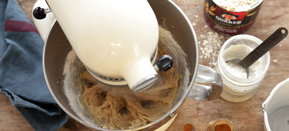 שלב שלישי - עוגיות קוואקר, גרנולה ושוקולד צ׳יפס