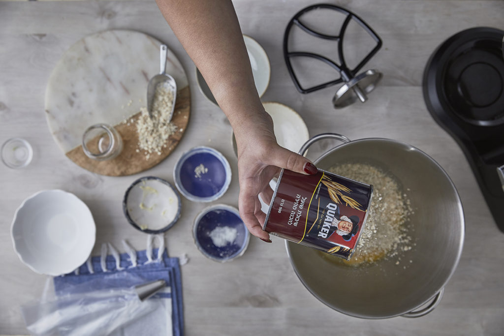 שלב שלישי - עוגיות קוואקר פריכות של יונית צוקרמן