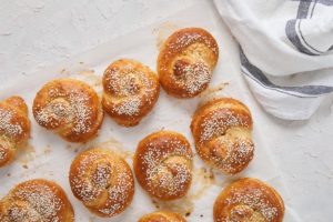 לחמניות קוטג' וקוואקר. צילום: טל סיון צפורין