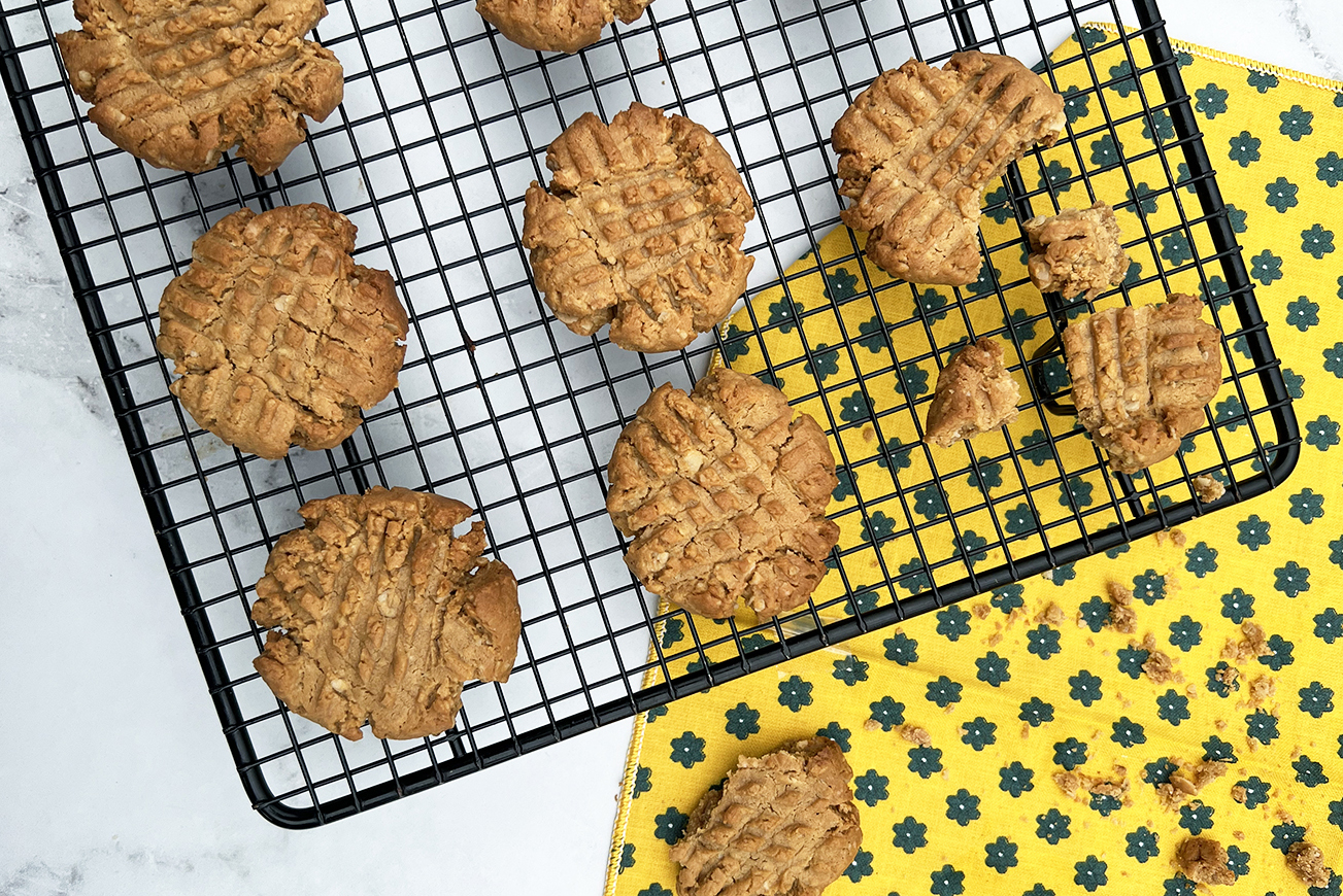 עוגיות חמאת בוטנים וקוואקר