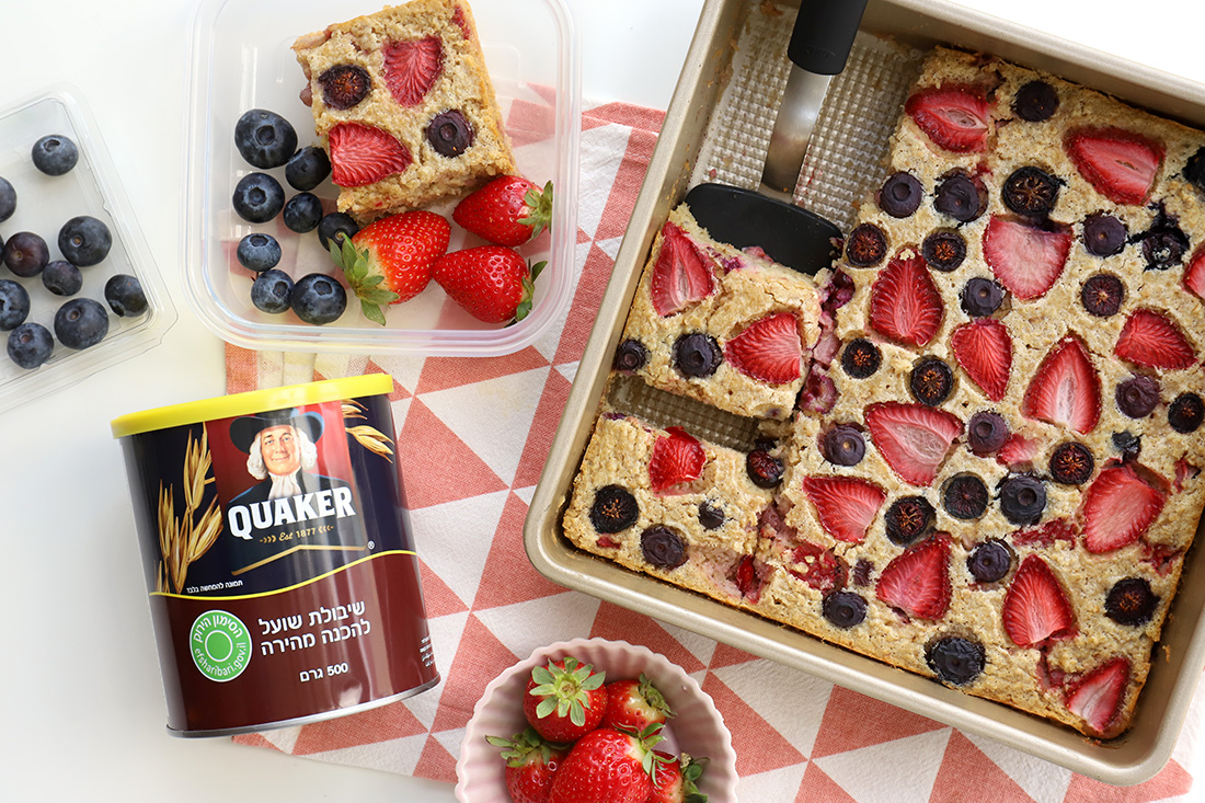 שיבולת שועל אפויה עם פירות יער