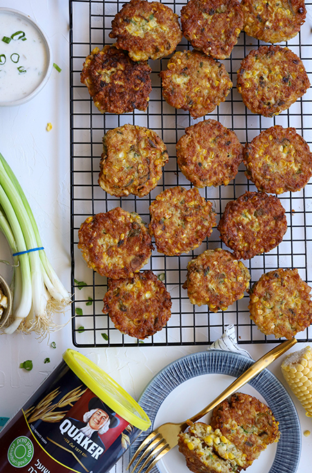 קציצות תירס וקוואקר