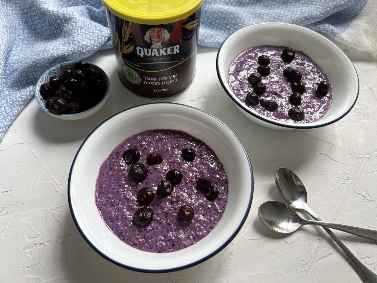 מעדן קוואקר ופירות קפואים טבעוני