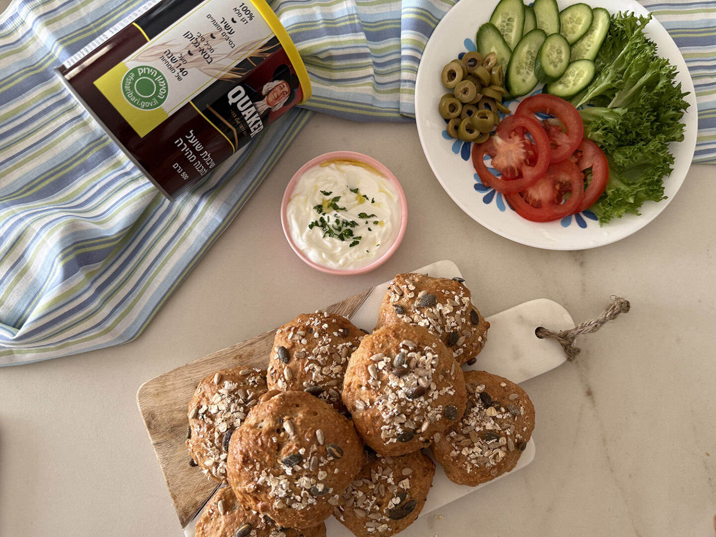 לחמניות קוואקר ללא לישה